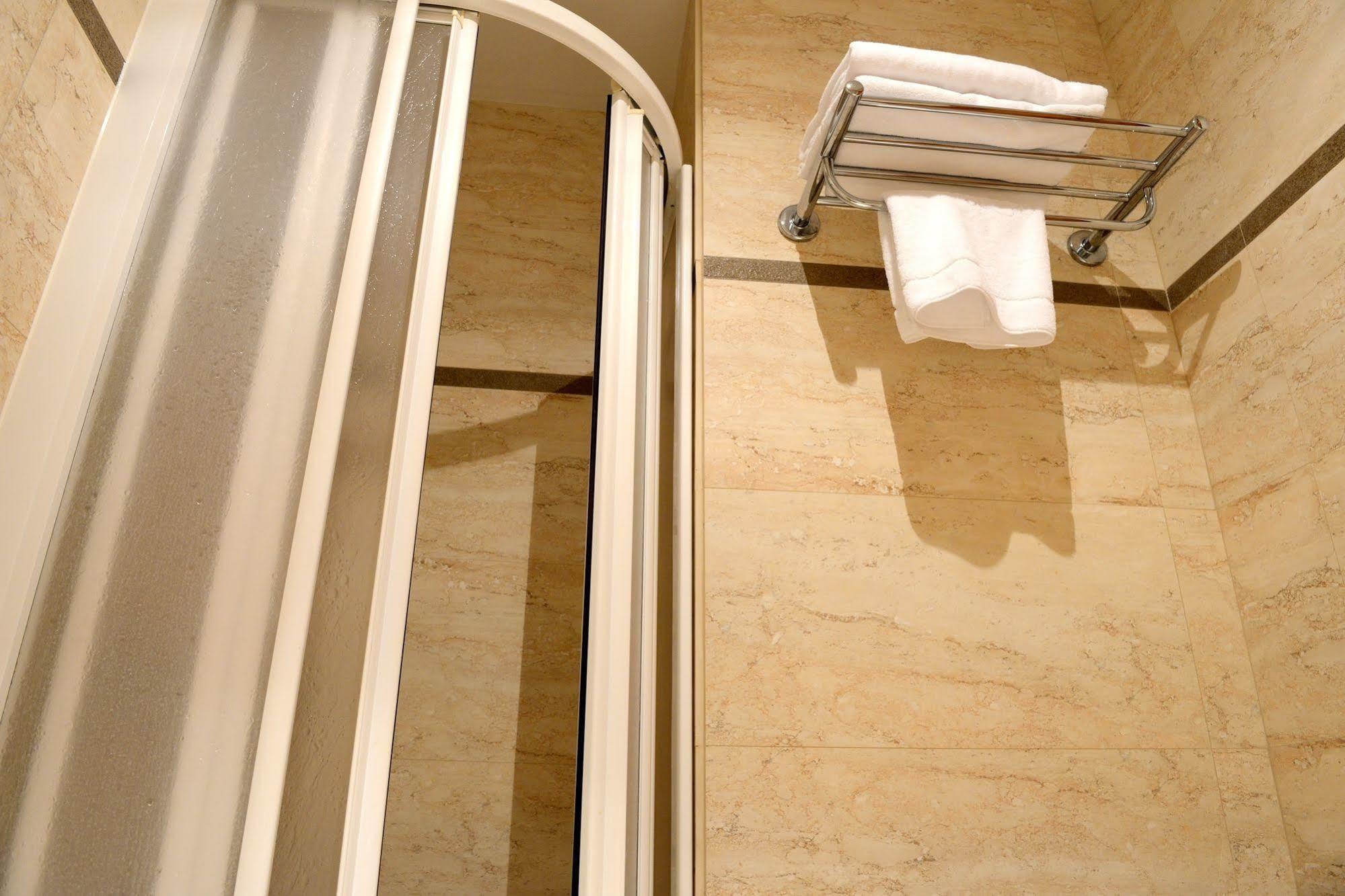 Hostal Arriazu Пампона Екстериор снимка